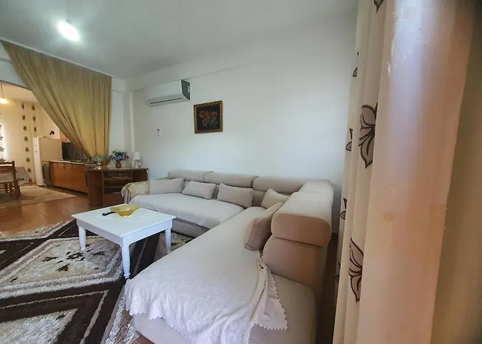 בית נופש Spacious House With A Big Garden And Fire Pit *